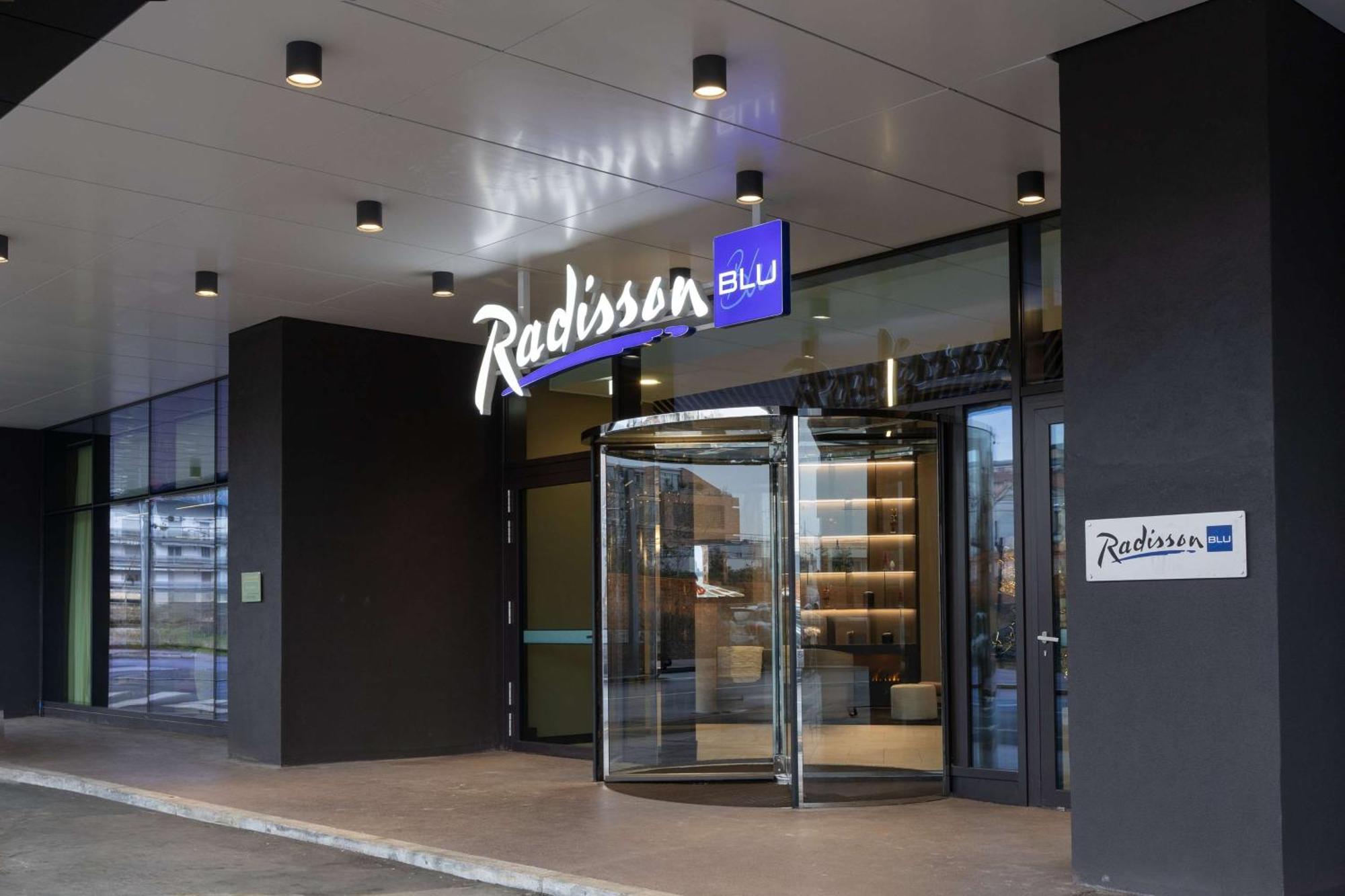 Radisson Blu Hotel, Bergamo Choruslife Exterior photo