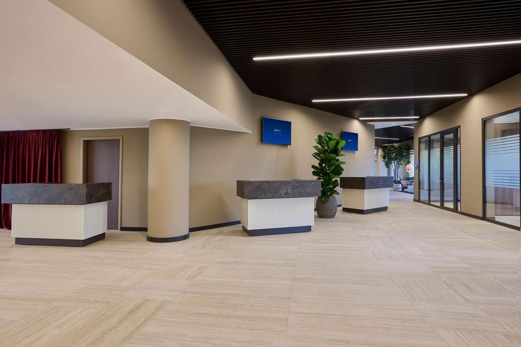 Radisson Blu Hotel, Bergamo Choruslife Exterior photo